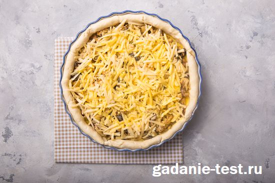 Открытый пирог из картофельного теста с грибами https://gadanie-test.ru/